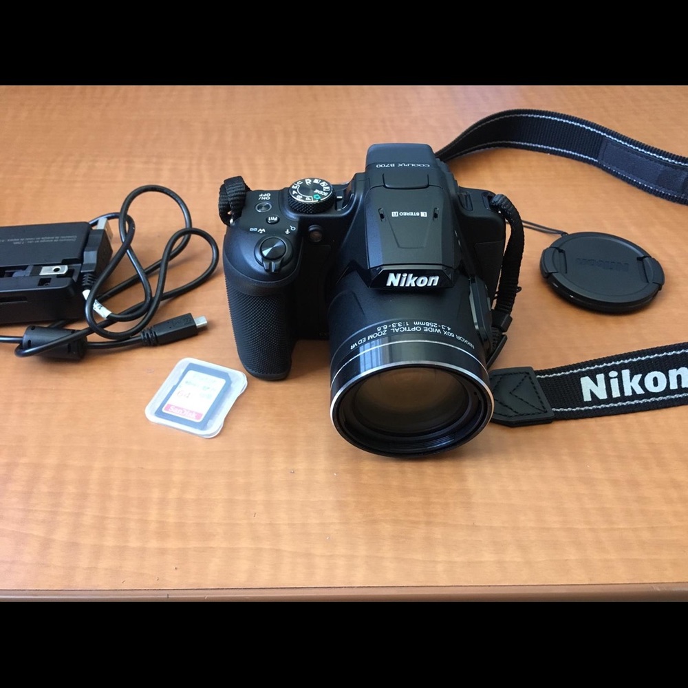 Camera Nikon Coolpix700